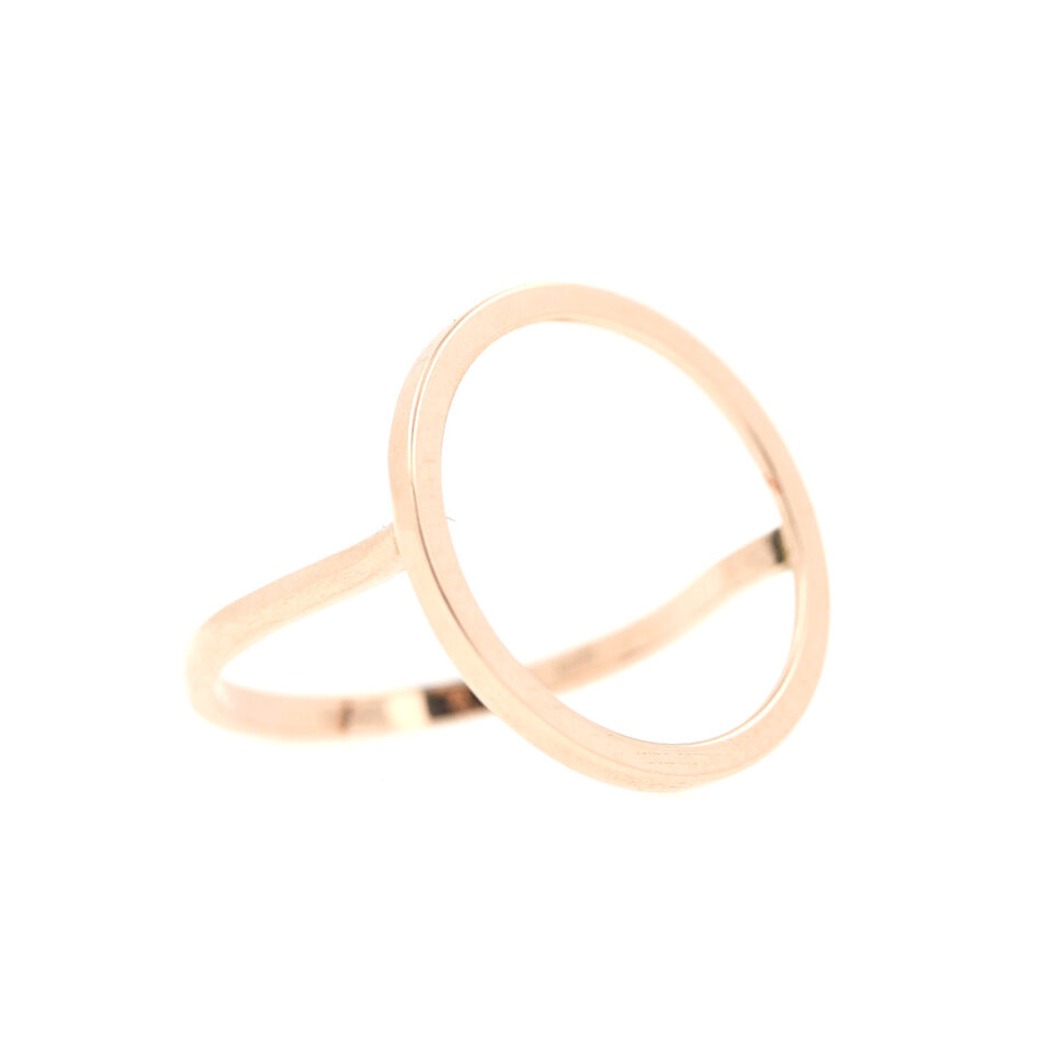 anello in oro rosa a forma di cerchio